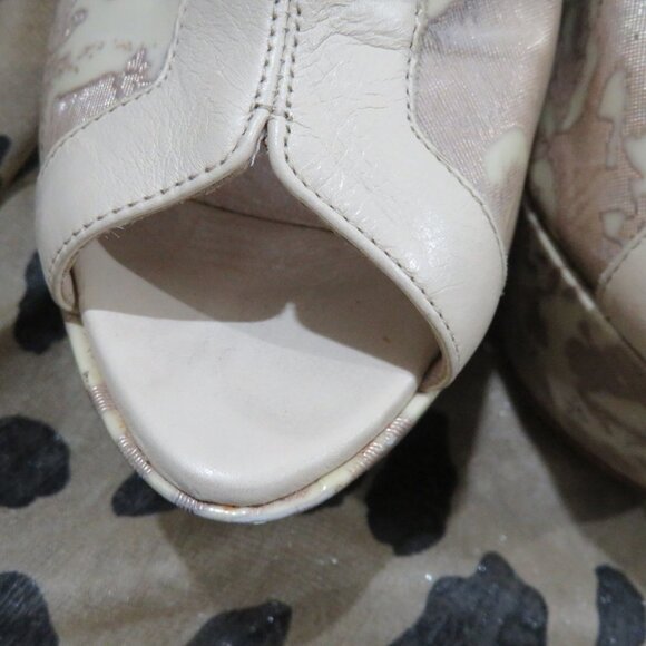 Nicholas Kirkwood Tan Nude Italian Leather & Floral Velvet Lace Platform Wedge 6 - Picture 6 of 16